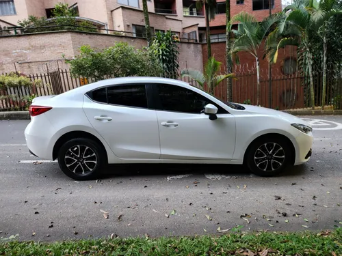 Mazda 3 2.0 Touring At