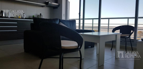 Imagen 10 de 30 de Departamento En Alquiler Temporario 2 Ambientes Unica Vista Al Río - Cochera - Olivos