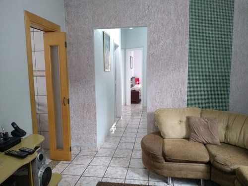 Imagem 2 de 14 de Campo Grande- 3 Dorm-ste-wc Emp-1º Andar-gar Demarcada-otimo
