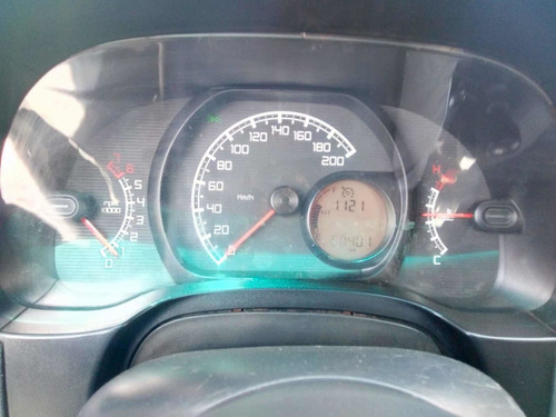 Fiat Strada Cabine Simples 2015 S/ Entrada
