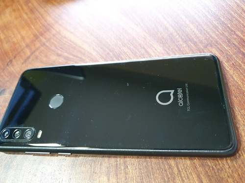 Celular Alcatel 3x 64 Gb Rom + 4 Gb De Ram Hd+ Ocho Núcleos