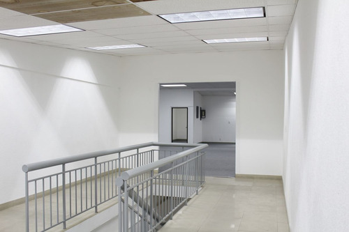 Imagen 25 de 25 de Oficinas Corporativas Plaza Comercial Arboledas, Tlalnepantla, Edo. Méx.