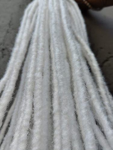 Dreads Branco Sintético 40cm - 5 Un