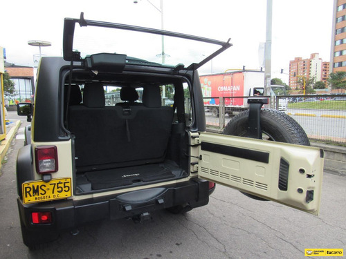 Imagen 24 de 25 de Jeep Wrangler 3.8 Sport