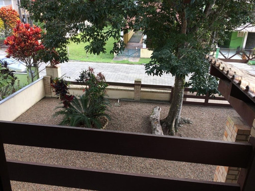 Lindo Sobrado Em Itaguaçu-sfs | 01 Suíte + 02 Dormitórios | À 250 Mts Da Praia - Sa01014 - 34421221