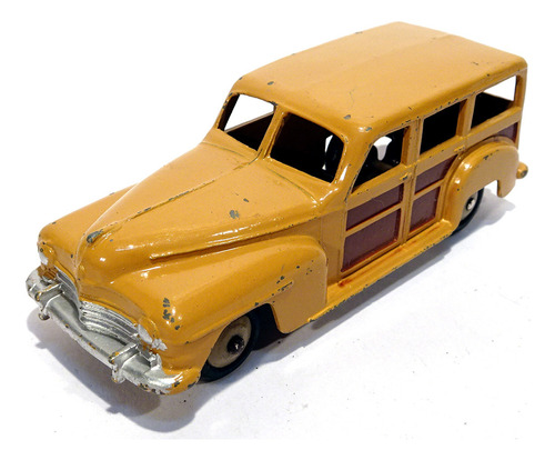 Plymouth Station Wagon 1946 1/43 Dinky Toys Meccano