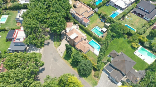 Imagen 23 de 30 de Oportunidad! Venta - Magnífica Casa En Sausalito - Bayugar Negocios Inmobiliarios