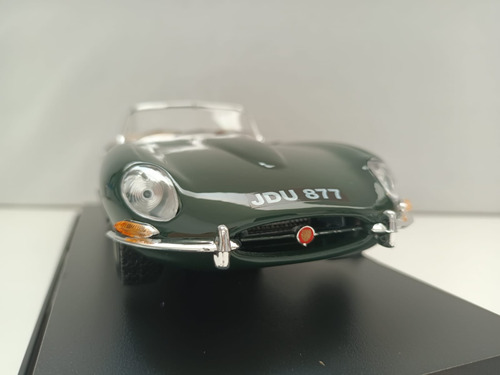 Maisto Jaguar E-type Cabriolet Escala 1:18 Verde Oscuro Verde Oscuro (Usado)