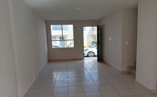 Venta De Casa Adjudicada Con Posesión En Pachuca, Hidalgo. Mcd