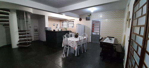 Imagem 16 de 21 de Sobrado Venda Ubatuba - Sp - Perequê-açu - 2291