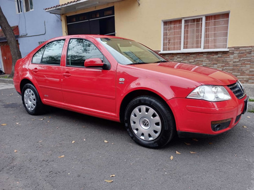Imagen 2 de 9 de Volkswagen Jetta Clásico 2.0 Cl Std 5 Vel Ac 2011