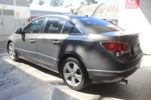 Imagen 6 de 14 de Chevrolet Cruze 2012 4p Ls Aut A/a Cd Mp3 R-16 A