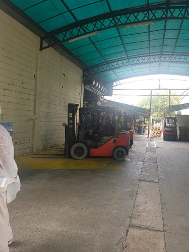 Fabrica En Venta Escobar