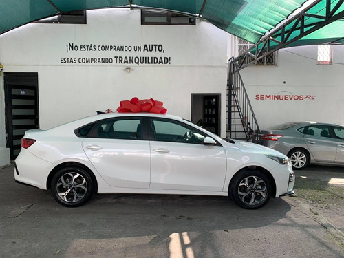 Imagen 6 de 10 de Kia Forte 2.0 Lx At