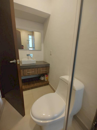 Casa Estilo Contemporáneo En Reforma, Cuernavaca Morelos.