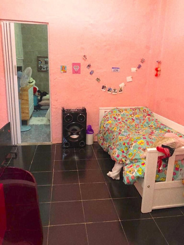 Casa En Venta Ubicado En Parque Avellaneda, Capital Federal