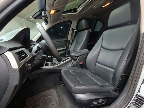 Imagem 15 de 20 de Bmw 320i 2.0 Top 16v 2008