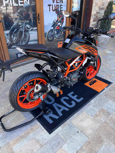 Imagen 2 de 6 de Ktm Duke 250