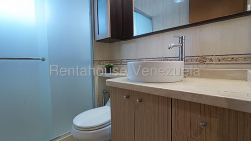 Apartamento En Venta Lomas De Prados Del Este