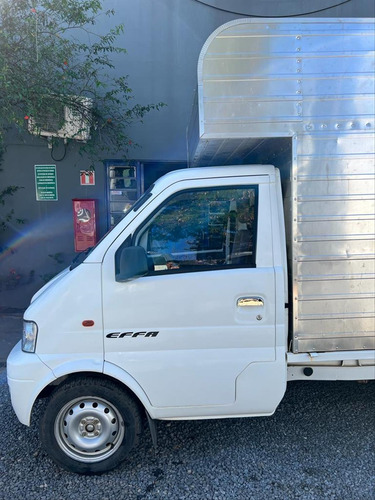 Imagem 3 de 12 de Utilitarios Effa Motors Effa Furgão