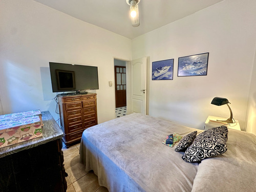 Casa - 3 Ambientes - Servicios - Excelente Ubicacion
