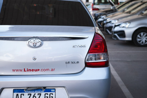 Toyota ETIOS XLS 1.5 4 A/T 4P ETIOS XLS 1.5 4 A/T 4P