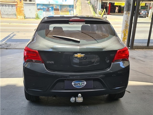 Chevrolet Onix 1.4 Mpfi Lt 8v Flex 4p Manual