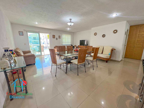 Cad Diamante Lakes Rubí 219. Terraza Con Vista A Las Albercas Y Áreas Comunes