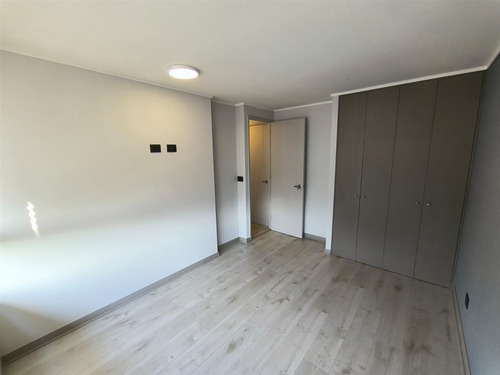 Departamento En Arriendo De 2d 1b En La Cisterna