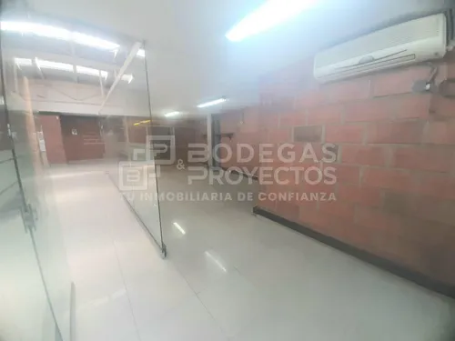 Arriendo Local En El Sector Central De La Minorista