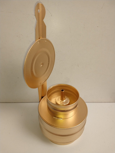 Antigo Lampiao Parede Ou Mesa Dourado De Zinco Reformado.