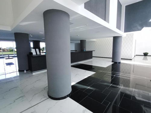 Departamento, 1 Dormitorio Con Parrillero, Amenities - Playa Brava