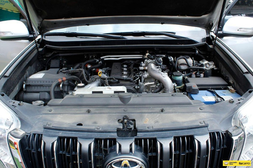 Imagen 10 de 25 de Toyota Prado Tx-l