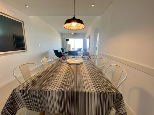 Imagen 8 de 22 de Venta Apartamento 2 Dormitorios Playa Mansa Punta Del Este - Punta Del Este Mansa