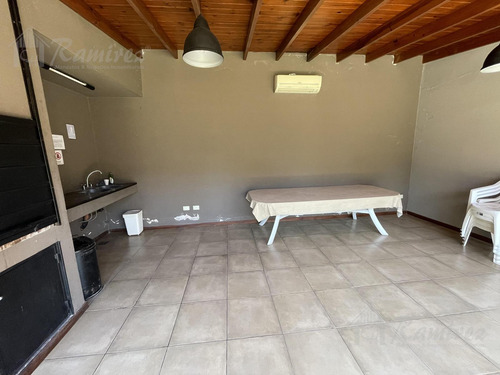 Departamento 2 Amb. En Venta Moreno Complejo Cerrado