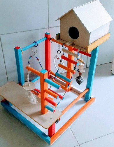 Brinquedo-casa-parque-playground-pássaros-calopsitas