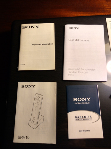 C. Remoto Bluetooth Sony Con Audífono. Brh10