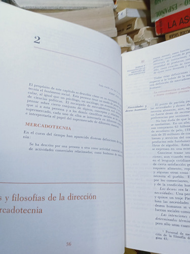 Libro Dirección De Marcadotecnia / Philip Kotler (Usado)
