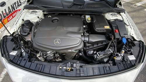 Imagen 19 de 20 de Mercedes Benz Gla 200 2016