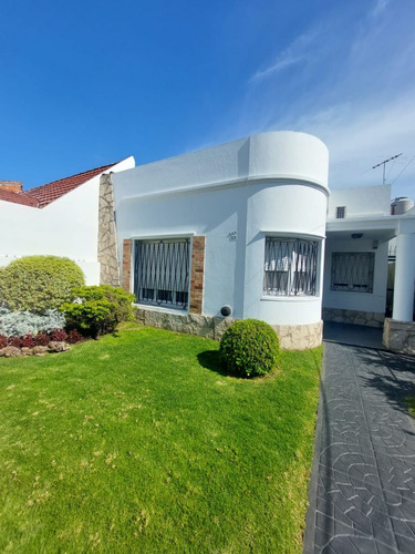 Casa En Venta En Jose Leon Suarez