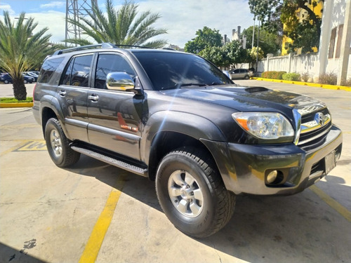 Imagen 2 de 16 de Toyota 4runner