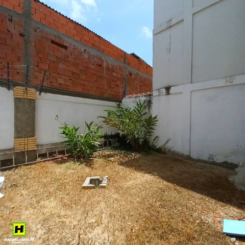 Imagen 7 de 13 de Townhouse En Venta En Tucacas, Conjunto Terrazas Del Sol