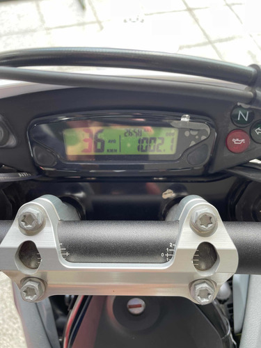 Imagen 7 de 15 de Husqvarna 701 Supermoto