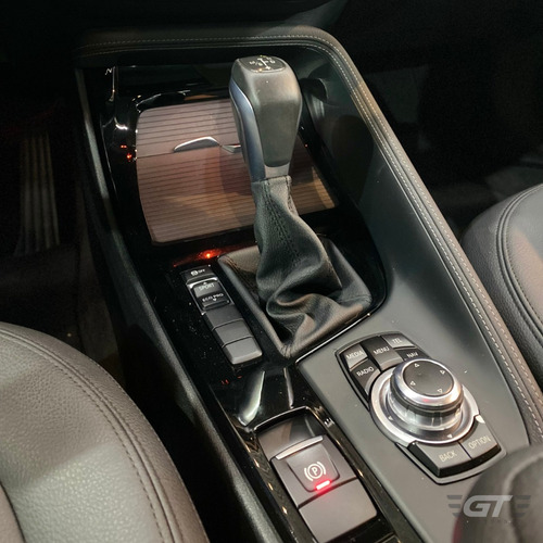 BMW X1 2.0 Sdrive20i X-line Active Flex 5p