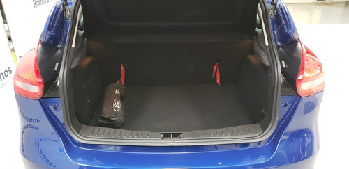 Ford Focus III 1.6 Sedan S