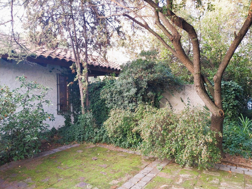 Casa 6 Dormitorios, Con Gran Terreno Y Buena Conectividad