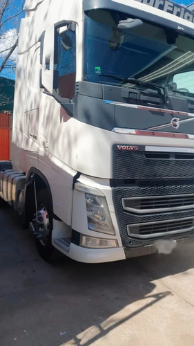 Imagen 7 de 15 de Volvo Fh440 4x2 2015 Tractor Corto C-plato