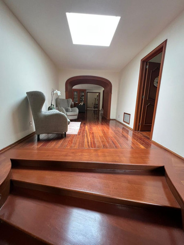 Venta De Casa En Fraccionamiento San Carlos En Metepec