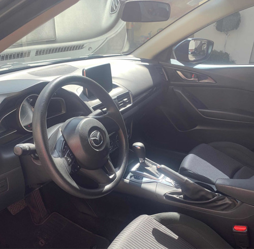 Imagen 12 de 15 de Mazda Mazda 3 Touring T/a