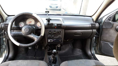 Chevrolet Corsa Sedan 2002 1.0 4p